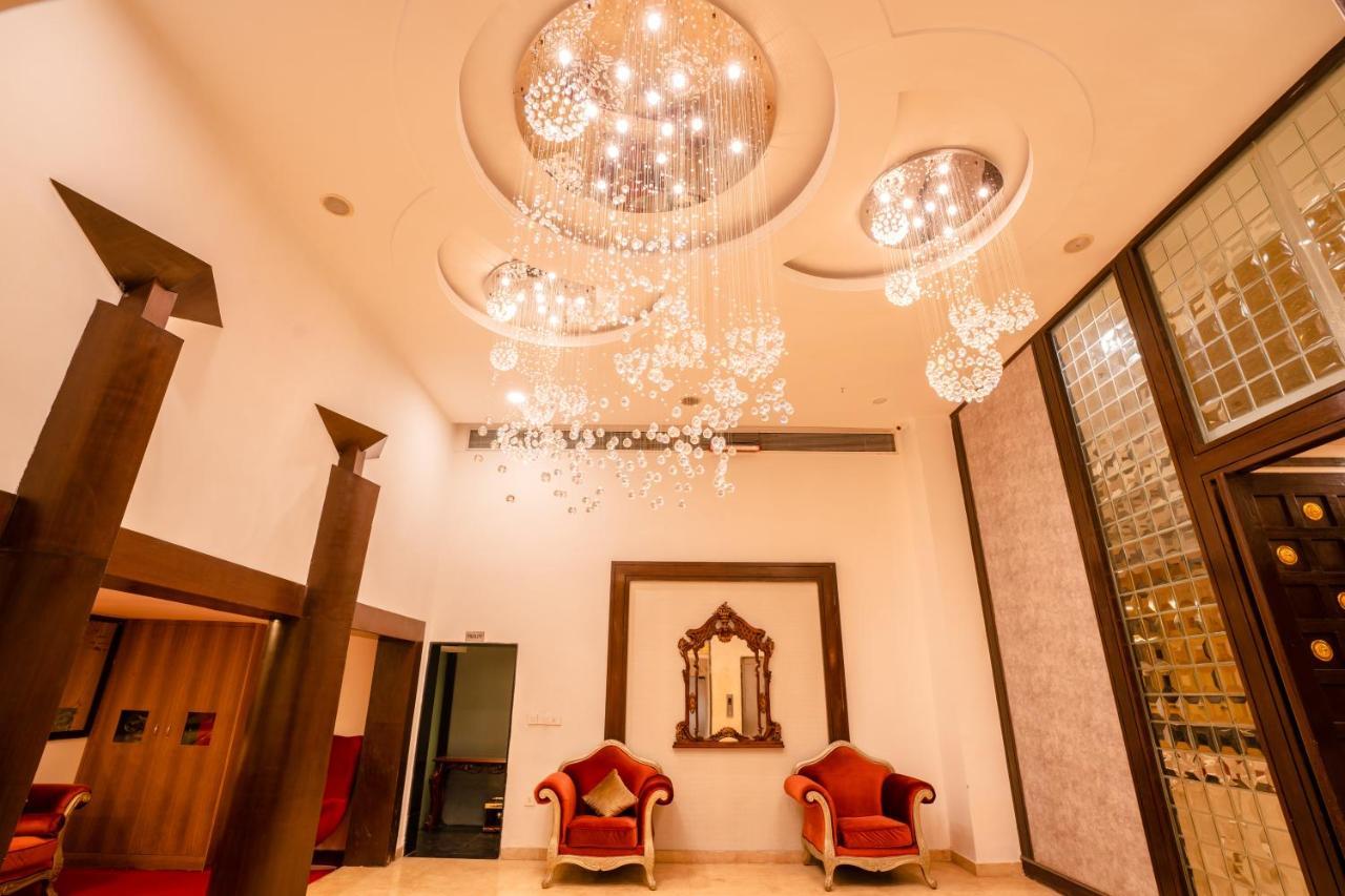 Regenta Inn Jaipur, Adarsh Nagar מראה חיצוני תמונה